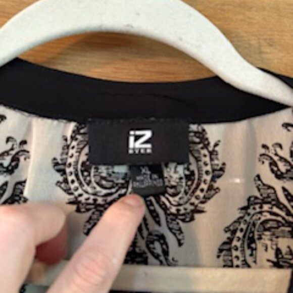 Sheer Black & White Patterned Blouse — IZ Byer — XL - Picture 3 of 4